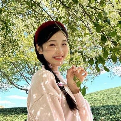 她和她的她